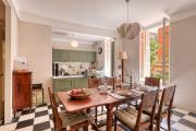 Grand Green Terrace Flat - Happy Rentals