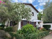 Villa al mare con giardino e parcheggio privato