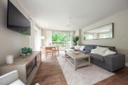Stunning and modern 2 bedroom apartment in Lucan
