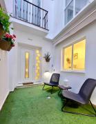 New CarreterIa 51 Apart Historic Center