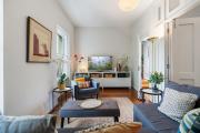Lovely 2-BR Apt in Caledonian Rd