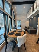 Norvamaja with a lake view, sauna and jacuzzi