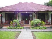 Reef Seen Divers Resort