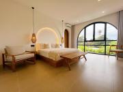 Chic, modern villa in Seseh