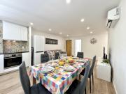 Portimão Central Town 2 by Homing