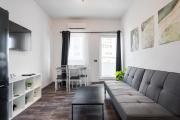 Stylish Monochrome Apt Calea Victoriei