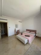 Seaside Luxury Apartment