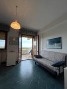 Appartamento con vista mare a pochi passi dalla spiaggia