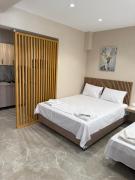 Gatos Village Luxurious Suites & Lofts