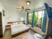 Toucan Platinum Suites Aparthotel