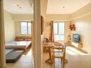 Bohemian Getaway 1 BEDROOM By LivingRoom