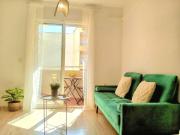 Cozy apartment with private parking near center and beach