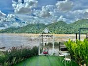 ดูดาวแคมป์ริมโขง