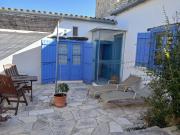 Hillside Cozy Apartment