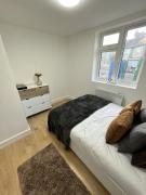 Cosy Double Room in Professional Unique Complex