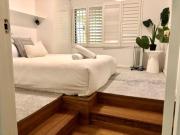 The Retreat : Beachfront View + Parking