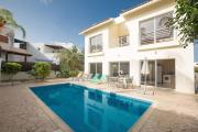 Villa Dafnis Sunshine - Modern 3 Bedroom Central Protaras Villa With Pool