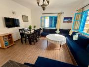 Large apartment with Wi-Fi and beach