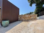 Villa la Caladine in a quiet location