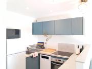 5-room studio - sea view- terrace - parking