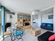 T2,garage,AC,swimming pool,750 m from the beach.