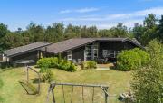 Awesome Home In Væggerløse With Sauna