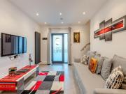 Top Holdenhurst
