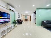 日韩旅游区市中心5房别墅民宿