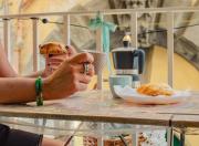 Il balconcino ai Tribunali