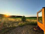 Maringotka uprostřed ničeho