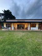 Casa moderna san Felix cerca a parapentes y miradores con vista a Medellín