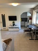 Agréable 2 pièces en ville comme à la campagne