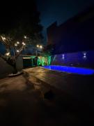 Casa com piscina - Praia Grande