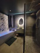 Évasion Sauvage Love Room