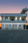 Sun Lake Villa