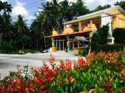 The Royhanna Beach House