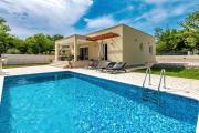 Villa Grace, a romantic single story villa with a pool