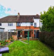 Large Double Room Free Parking