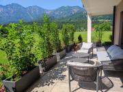 SINGULAR - Mountainview Apartments