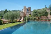 Provençal Estate with Pool
