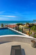 Flat Moderno em Porto de Galinhas com vista Mar e restaurante na cobertura