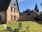 Maison de charme à Jaligny-sur-Besbre, 4 chambres, jardin, draps & ménage inclus - FR-1-489-459