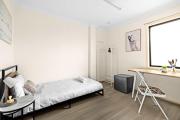 Serene Single Room in Canley Vale - Steps to Train & Local Dining - Shared Bathroom