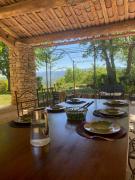 Provencal Villa With Panoramic Views In Luberon