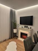 Black and white style apartment in Vienna