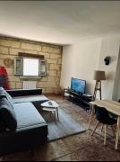 Appartement T2 Cosy - Centre Historique - Rue Saint Guilhem
