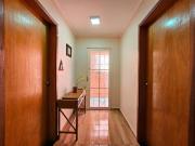 Casa com piscina para 12 pessoas