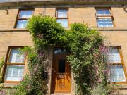 The Old Post Office - Pet Friendly Group Stays in Holmfirth
