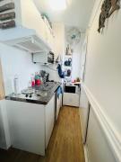 Studio Lumineux en Bord de Mer