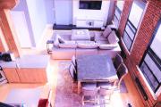 The Top Floor Penthouse 4 BR 3 Bath 2 000 Sq Ft